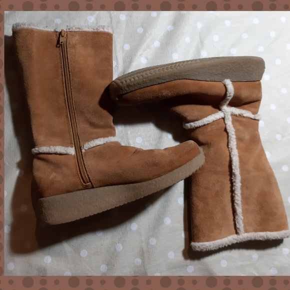 Host pick EUC Leather suede winter boots -platform - faux fur - Picture 1 of 5